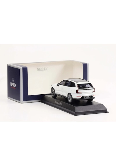 1:43 Ölçek Norev 2024 Volvo Ex 90 Diecast Metal Minyatür Model Araba 10cm