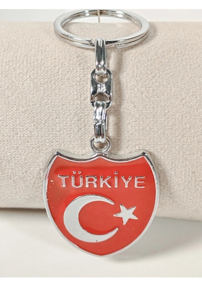 Türkiye Yazılı Ay Yıldız Figürlü Kırmızı Metal Anahtarlık Sade, Net Ve Güçlü Bir Duruş Çok Renkli