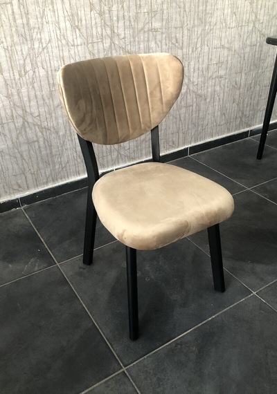 Familieconcept Rita Serisi, 1 Adet Cappucino Renk Elma Model Mutfak Sandalyesi, Yemek Sandalyesi Siyah Metal Ayak Cappuccino