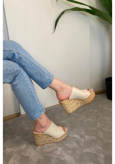 Asmi Shoes Kadın Limo Bej Dolgulu Mantar Taban Terlik 10 Cm Krem Krem
