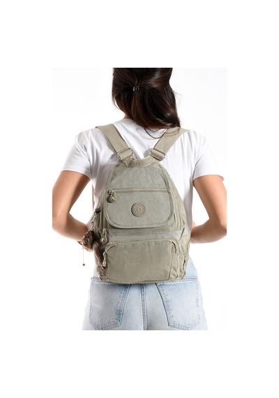 Baginn Kadın Sırt Çantası Kapaklı Model 30 25 Cm Hafif Klinkır Kumaş Spor Çantası Günlük Bayan Çantası Bej Baginn Kadın Sırt Çantası Kapaklı Model 30 25 Cm Hafif Klinkır Kumaş Spor Çantası Günlük Bayan Çantası Bej