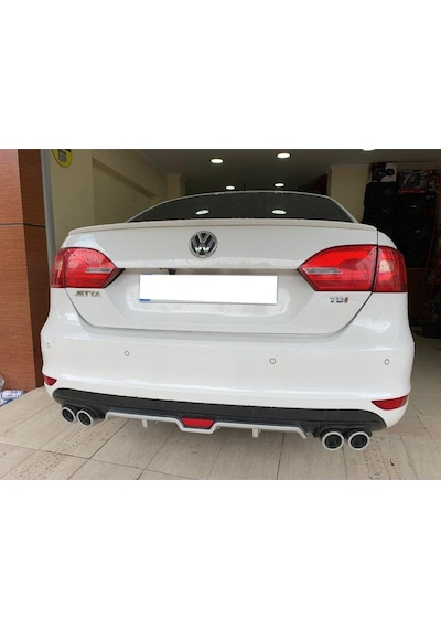 Vw Jetta Mk6 Siyah Difüzör 4 Krom Egzoz Görünümlü Difizör Arka Ek Body Kit 2010-2014