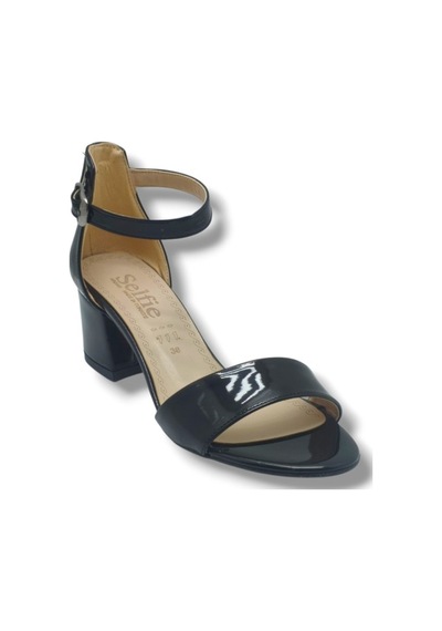Selfie 4601-26 Rugan Tek Bant Orta Topuk Fashion Kadın Sandalet 5,5cm Siyah