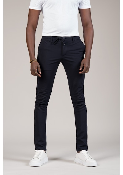 Advante Slimfit Dokulu Dar Paça Beli Lastikli Ve İplikli Yazlık Jogger Pantolon Lacivert Advante Slimfit Dokulu Dar Paça Beli Lastikli Ve İplikli Yazlık Jogger Pantolon Lacivert