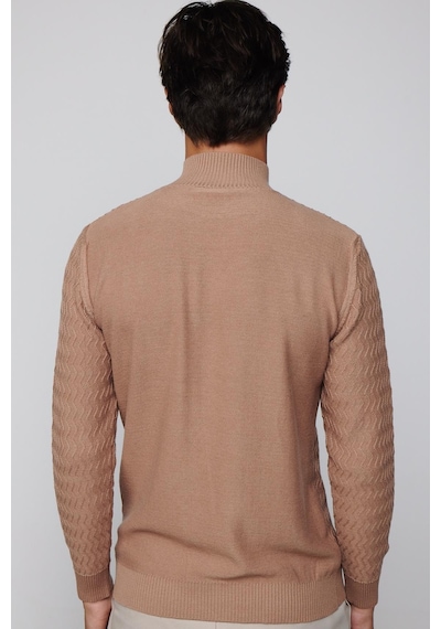 Tudors Slim Fit Dar Kesim Yarım Balıkçı Yaka Desenli Tüylenmeyen Bej Erkek Triko Kazak-29582-bej Bej Tudors Slim Fit Dar Kesim Yarım Balıkçı Yaka Desenli Tüylenmeyen Bej Erkek Triko Kazak-29582-bej Bej