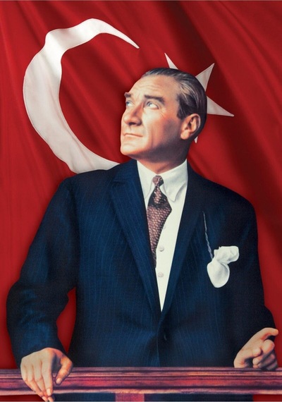 Bayrak Ve Atatürk 200 Parça Çocuk Puzzle
