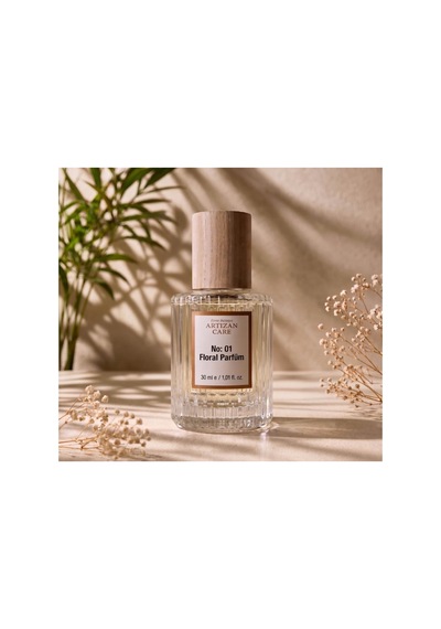 No:1 Floral Edt Kadın Parfüm 30 Ml Gül Suyu Ve Nergis Çiçeği Özlü Ferah Kalıcı Koku Çiçeksi