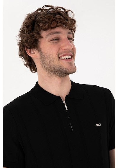 U.S. Polo Assn. Erkek Slim Fit Polo Yaka Siyah Tişört 50306457-VR046 U.S. Polo Assn. Erkek Slim Fit Polo Yaka Siyah Tişört 50306457-VR046