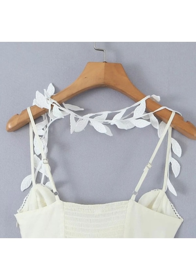 Fashion Cocktail Sarmaşık Dolanan Yaprak Aksesuarlı Lastikli Kemerli Askılı Mini Elbise Bej Bej Fashion Cocktail Sarmaşık Dolanan Yaprak Aksesuarlı Lastikli Kemerli Askılı Mini Elbise Bej Bej