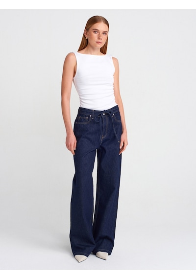Dilvin 31589 Büzgülü Kayık Yaka Top Beyaz Bluz - 101a31589