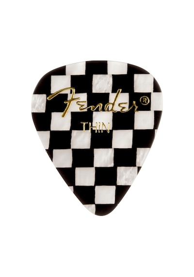 Fender 1980351301 351 Shape Checker Thin Gitar Penası 12'li İnce Yapısı İle Rahat Ritim Çalımı Klasik Siyah-beyaz Damalı Tasarım