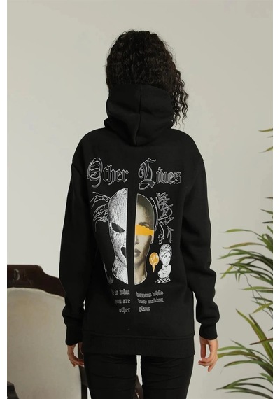 Novalisse Kadın Oversize Kapüşonlu Cepli Baskılı 3 İplik Pamuklu Hoodie Sweatshirt - Siyah Çoklu Renk