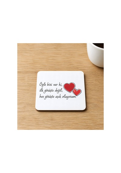 Öyle Biri Var Ki Baskılı 9x9 Cm Kare Mdf Bardak Altlığı Ahşap Çok Renkli