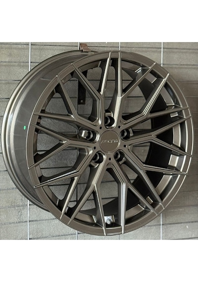 5 114,3 19 8.5-9.5 Et35-40 Ch73.1 Gloss Bronz Arceo Valencia