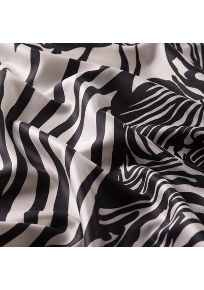 İpekevi Desenli İpek Şal Zebra Desenli - Siyah Beyaz - Siyah Beyaz