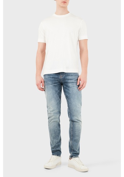 Emporio Armani Pamuklu Slim Fit Dar Paça Kot Pantolon Erkek Kot Pantolon Em006514 Af27789 Mb003 Açık Mavi Emporio Armani Pamuklu Slim Fit Dar Paça Kot Pantolon Erkek Kot Pantolon Em006514 Af27789 Mb003 Açık Mavi