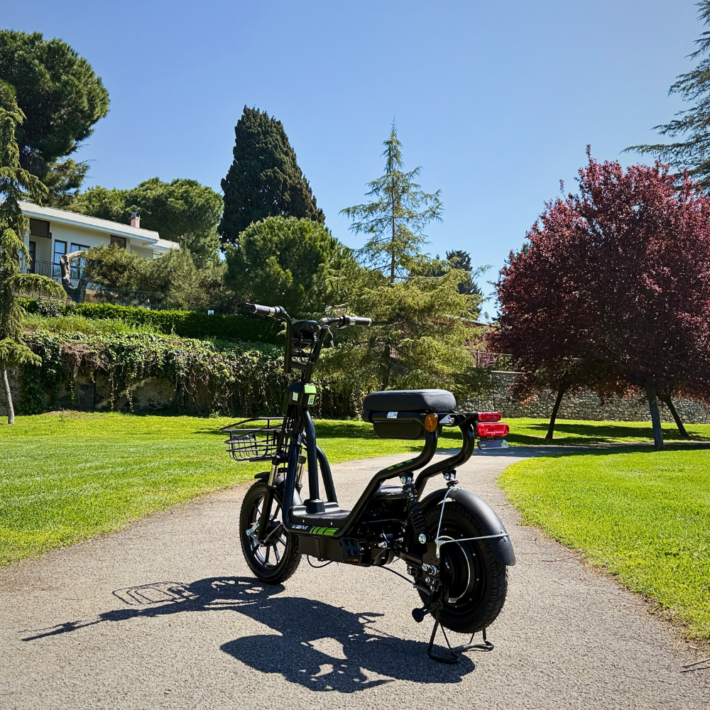 Volta Vsm Dijital Hız Göstergeli Elektrikli Motosiklet Siyah