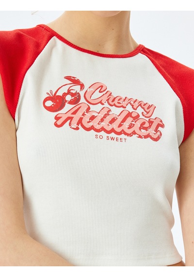 Koton Slogan Baskılı Crop Reglan Kol Tişört Ekru 5sal10119ık Ekru