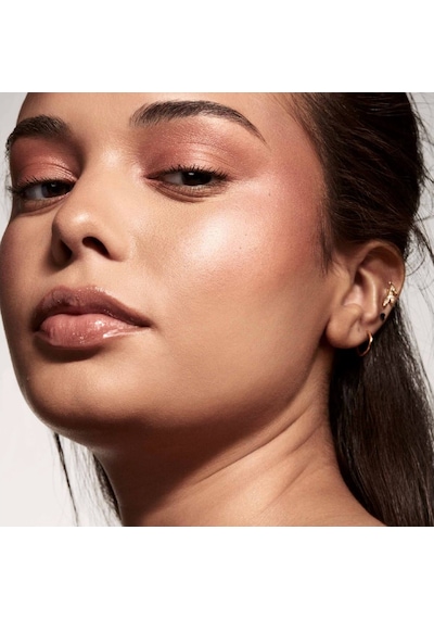 Fenty Beauty Killawatt Freestyle Highlighter Lightning Dust - Aydınlatıcı 0