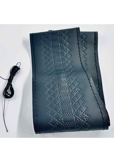 Dikmeli Baklava Desen Baskılı Siyah Direksiyon Kılıfı Siyah İp İğneli 37cm 38cm 39cm Çaptaki Standart Tüm Direksiyonlarla Uyumlu Dk-462