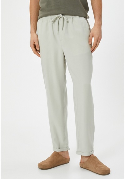 Koton Gabardin Pantolon Beli Bağcıklı Cep Detaylı Gri 4sam40046hw Gri Koton Gabardin Pantolon Beli Bağcıklı Cep Detaylı Gri 4sam40046hw Gri