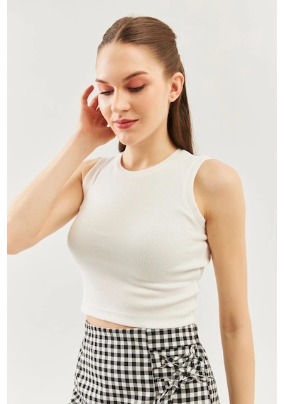 Butikgiz Kadın Sıfır Kol Bisiklet Yaka Vücuda Oturan %100 Pamuklu Kaşkorse Esnek Crop Bluz Beyaz