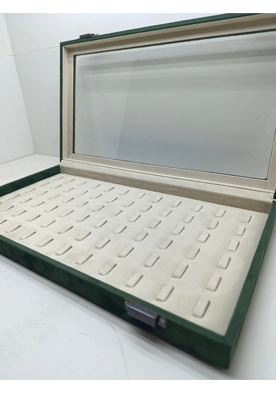 Yeni Cam Kapaklı Süet Yeşil Kumaş 45 Cm / 25 Cm Tırnaklı Yüzük Tablası