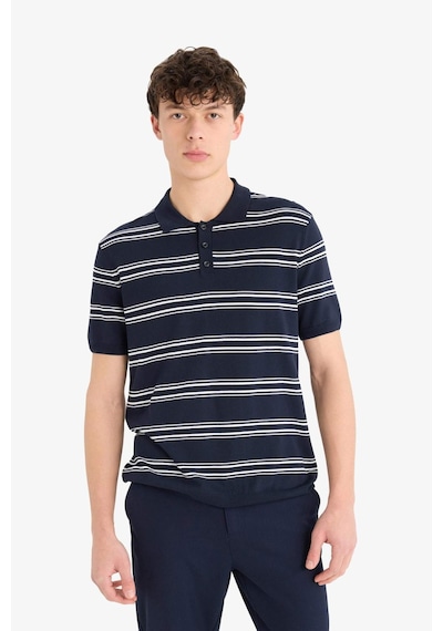 DeFacto Regular Fit Polo Yaka Çizgili Kısa Kollu Yumuşak Tuşeli Triko Tişört E2665AX25SPNV64 DeFacto Regular Fit Polo Yaka Çizgili Kısa Kollu Yumuşak Tuşeli Triko Tişört E2665AX25SPNV64