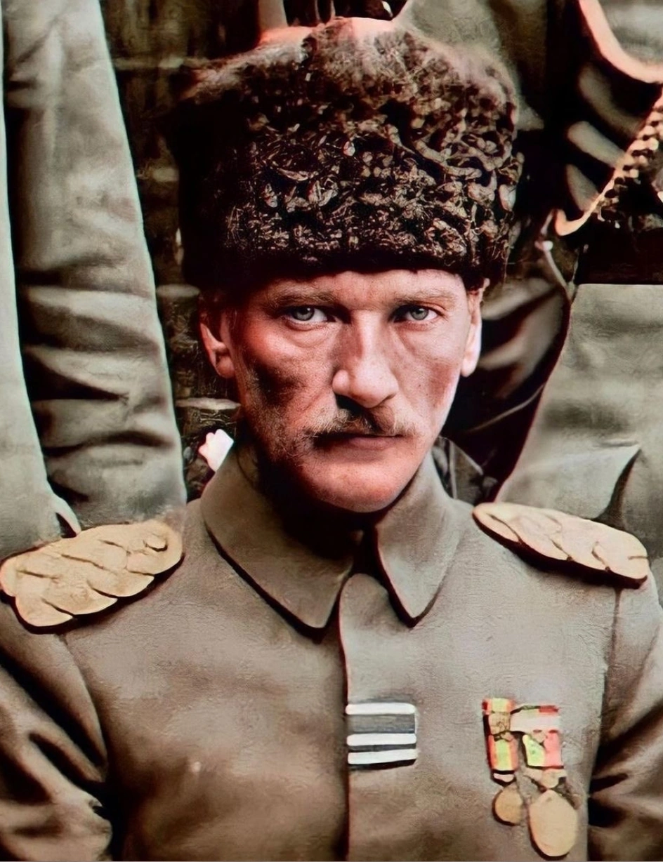 Atatürk Tablo Serisi 12 Çerçevesiz 45x65cm Pvc Tablo