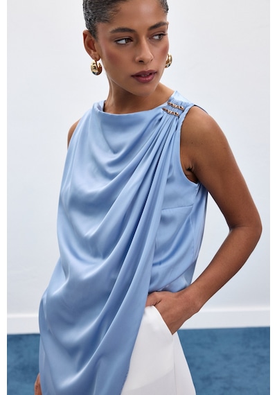Sateen Aksesuar Detaylı Kolsuz Bluz - Bebe Mavi-136915 Bebe Mavi