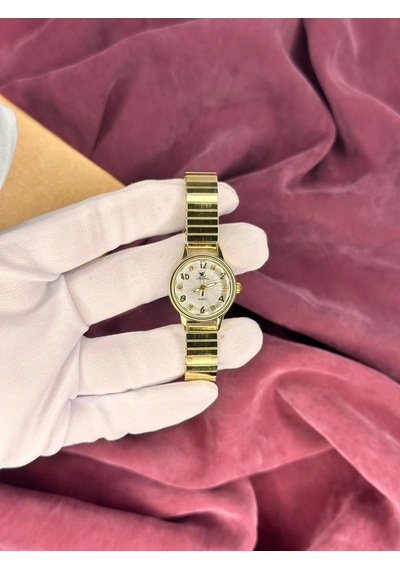 Vintage Gold Yuvarlak Kasa Kadın Kol Saati Altın