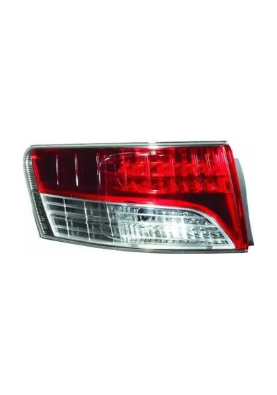 Toyota - Arka Stop Sol Avensis 2010-