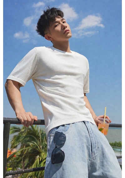 Tarz Cool Erkek Jakarlı Oversize Tişört Bisiklet Yaka Rahat Kalıp Yazlık Basic T-shirt Beyaz