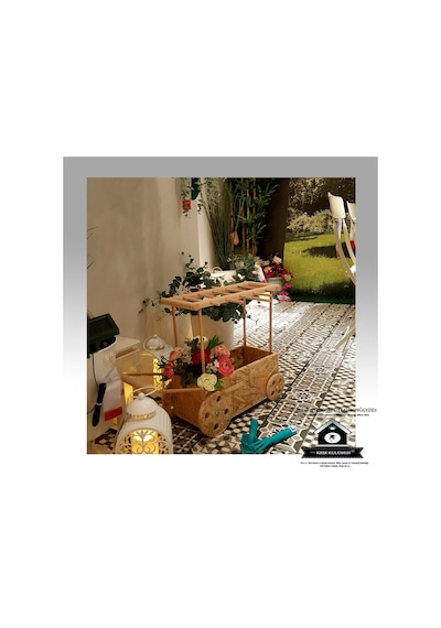 Saksı - Araba Çiçeklik - Çiçek Saksılığı - Hareketli Ahşap Araba