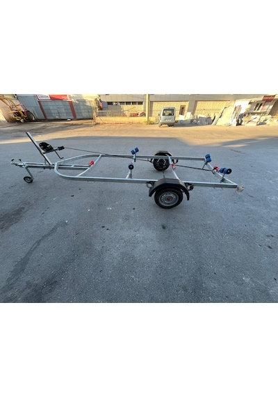 Tekne Römorku 750 Kg Taşıma Kapasitesi