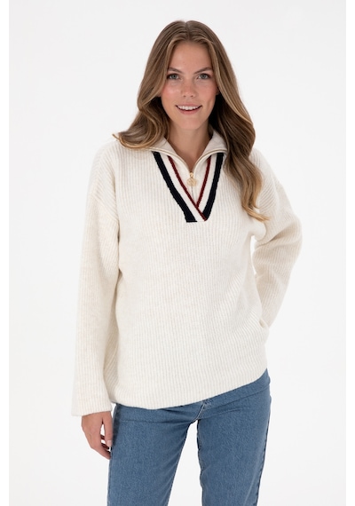 U.S. Polo Assn. Kadın Beyaz V Yaka Fermuarlı Kazak 50309564-VR256 U.S. Polo Assn. Kadın Beyaz V Yaka Fermuarlı Kazak 50309564-VR256