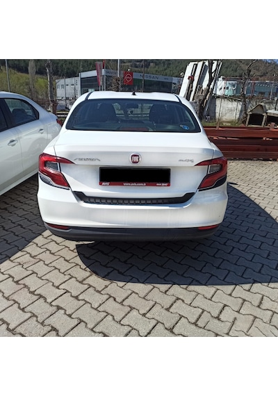 Fiat Egea 2015 - Yılı ve Sonrası Bagaj Altı Çıtası