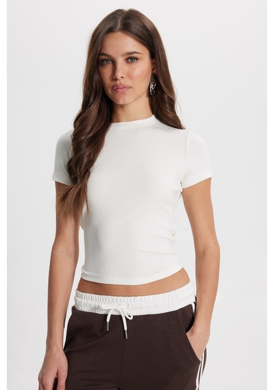 Tudors Kadın Slim Fit Dar Kesim Pamuklu Kısa Kollu Bisiklet Yaka Beyaz Tişört-50716