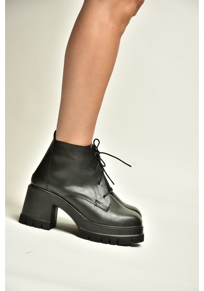 Fox Shoes Z965065909 Siyah Kalın Topuklu Kadın Bot