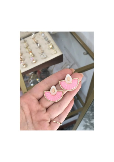 Pembe Tasarım Yelpaze Model Küpe