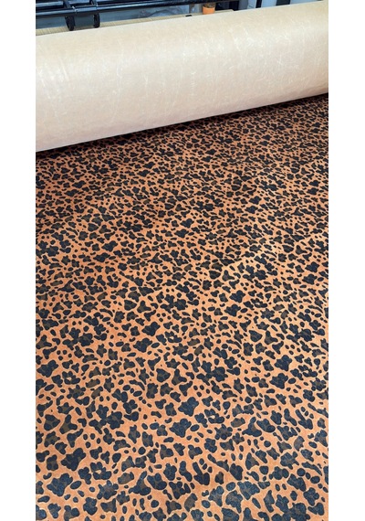 Leopar Desenli Tüylü Kumaş Bej Üstüne Leopar Deseni 100 X 140 Taba