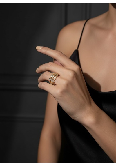Valmont Accessories Kadın Gold Renk Beyaz Taşlı Çok Sıralı Geometrik Yüzük