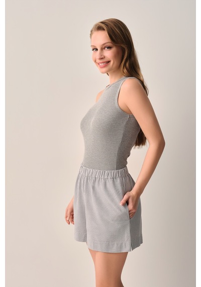 Suwen Cool Atlet Şort Pijama Takımı Sh26555667s1304 Gri Çizgi Desenli
