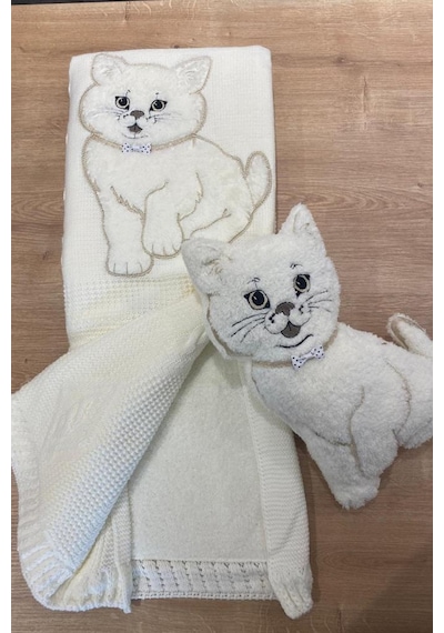 Oyuncak Hediyeli Bebek Triko Battaniye 90x90 Cm Krem Krem