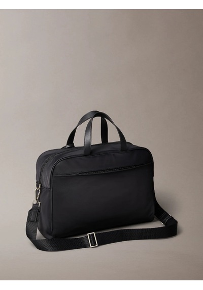 Calvin Klein Erkek Marka Logolu Günlük Kullanıma Uygun Siyah Laptop & Evrak Çantası Lv04d3144g Ub1 SİYAH