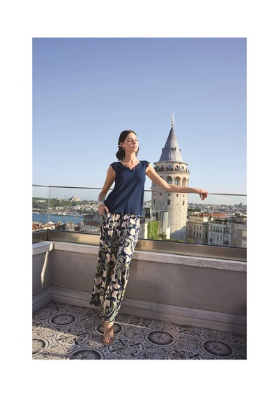 Litae Herşeytrend Yaprak Desenli Ve Dantelli 3lü Pijama Takımı Lacivert