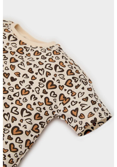 DeFacto Kız Bebek 2'li Takım Leopar Desenli Kısa Kollu Tişört Beli Lastikli Şort E0689A525SMBG744 Bej