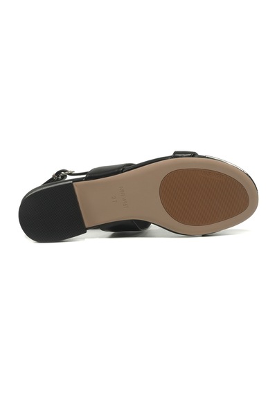 Nine West Gaılar 6fx Siyah Kadın Düz Sandalet 000000000102051467 Siyah