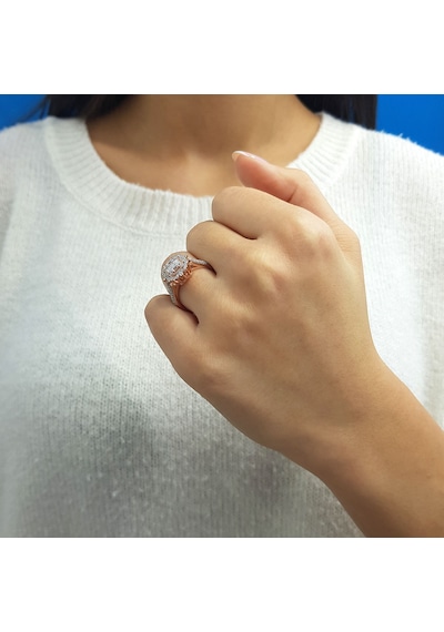 Lova 0,70 Karat Baget Ve Dört Köşe Pırlanta Kalhu Yüzük - 1010354