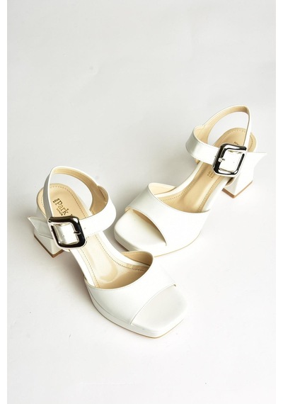 Fox Shoes U820009709 Beyaz Kalın Topuklu Kadın Ayakkabı Beyaz